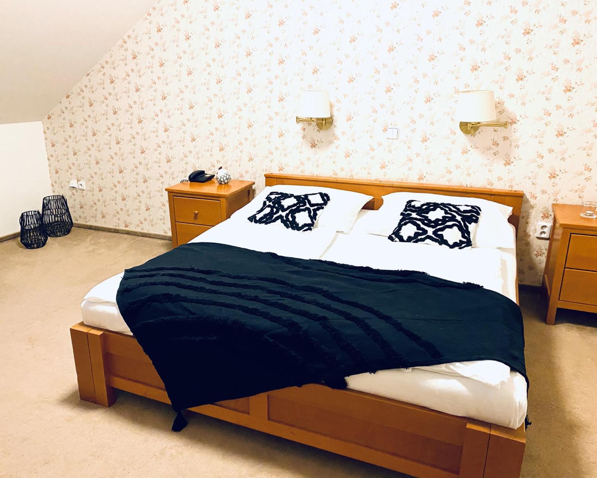 Hotel Posta Sobotka Dış mekan fotoğraf