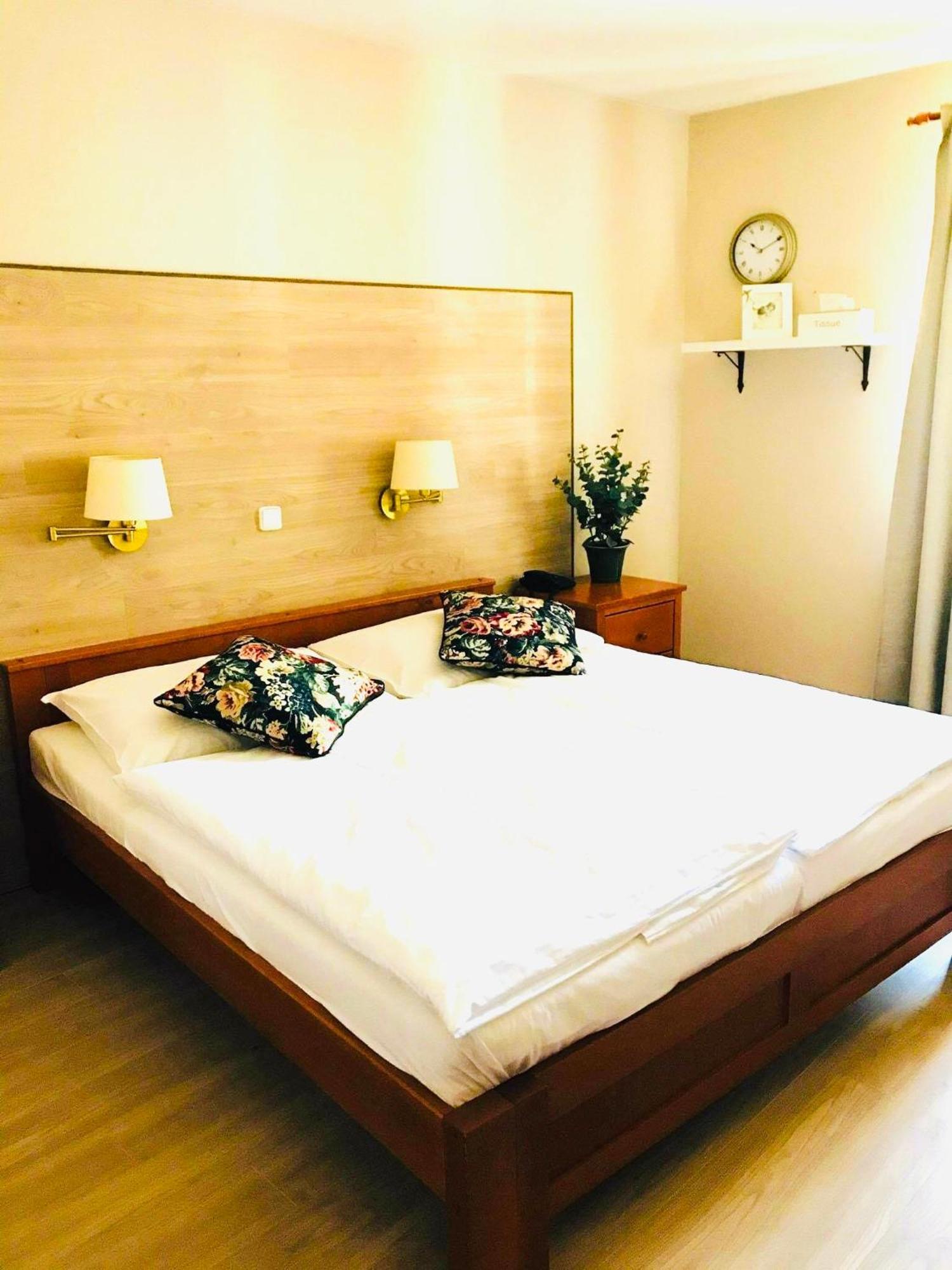 Hotel Posta Sobotka Dış mekan fotoğraf