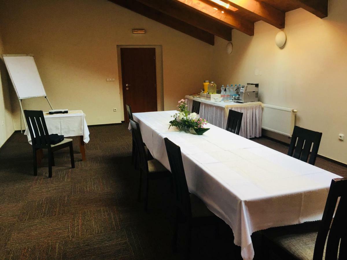 Hotel Posta Sobotka Dış mekan fotoğraf